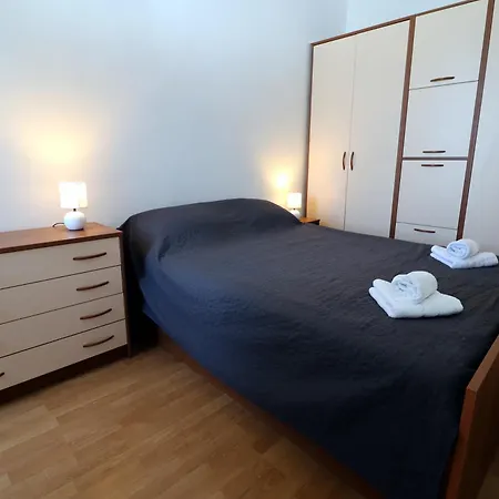 Cozy Goga * Pula