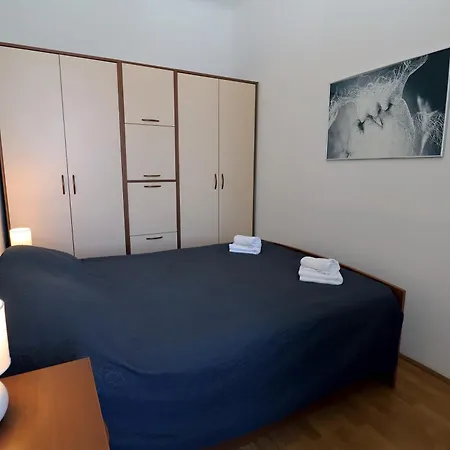 Cozy Goga